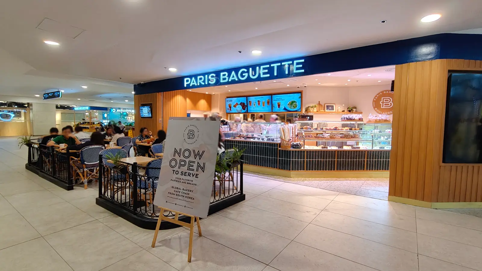 PARIS BAGUETTE in TriNoma